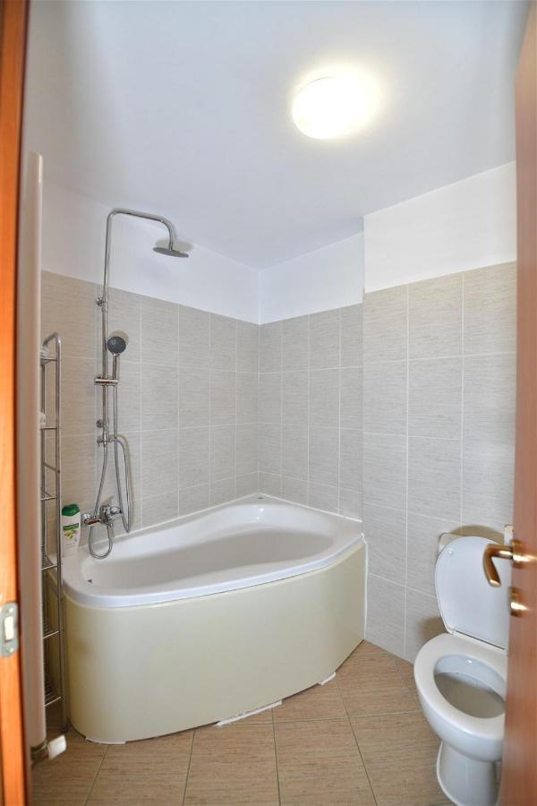 Apartament Lux 1 Mai Pod Bucureşti Eksteriør bilde